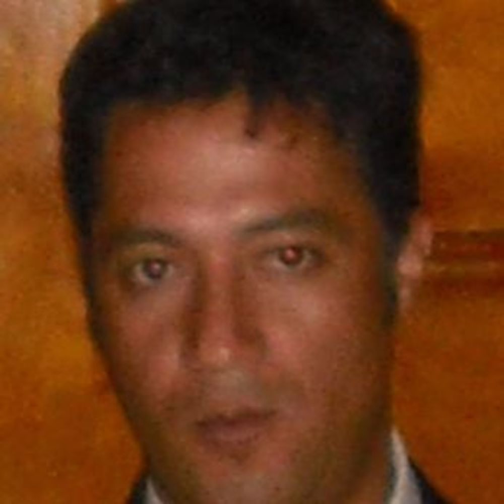 Meet your Posher, Ramiro